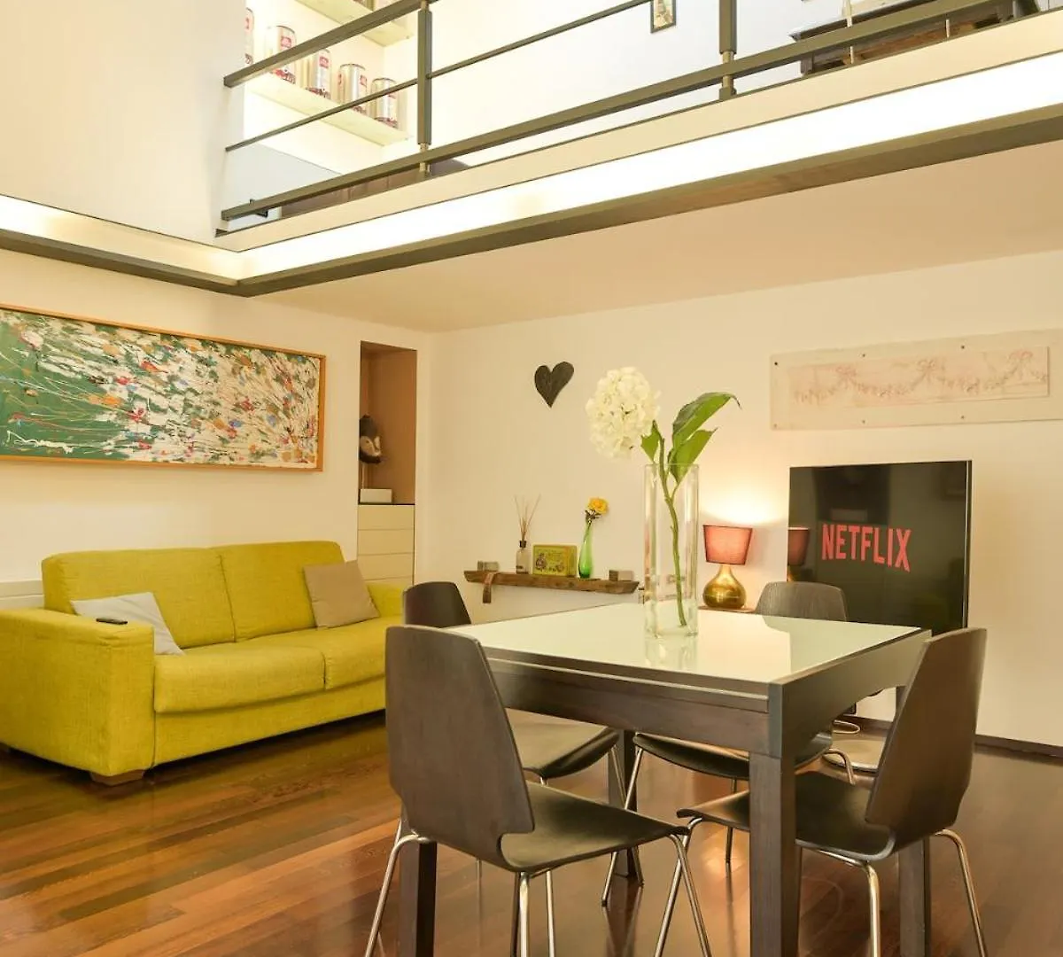The Star Loft - A Luxury Top Floor Como